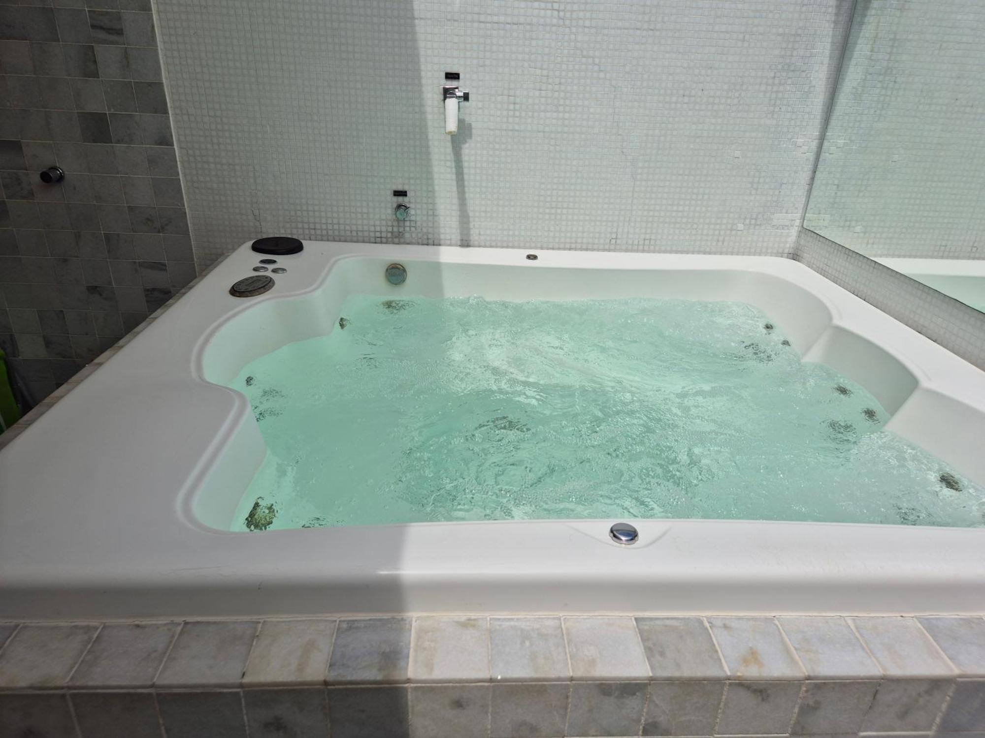 Ap Pepe Alecrim Com Jacuzzi E Solario Frente Ao Mar *