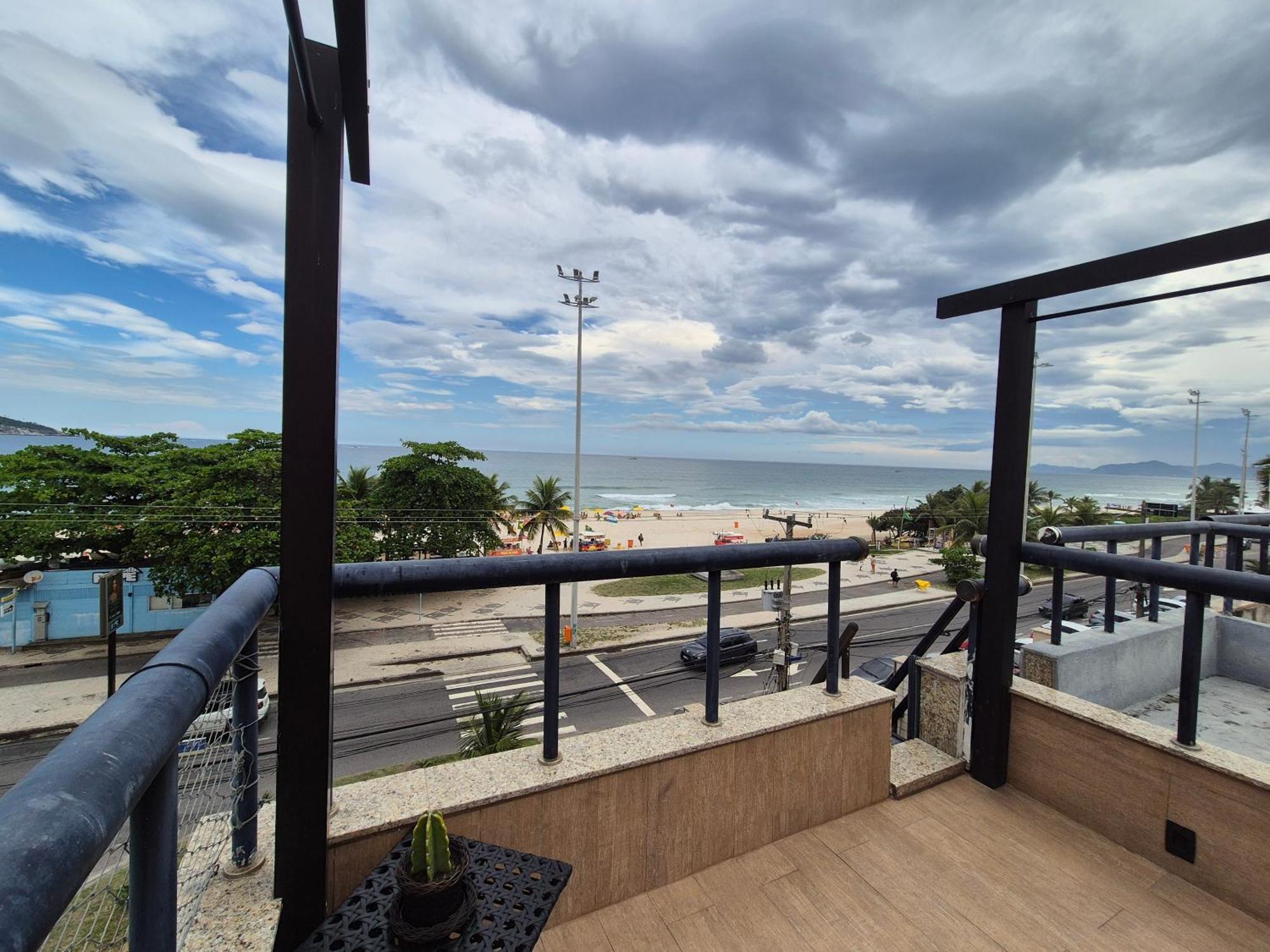 Ap Pepe Alecrim Com Jacuzzi E Solario Frente Ao Mar Apartamento *